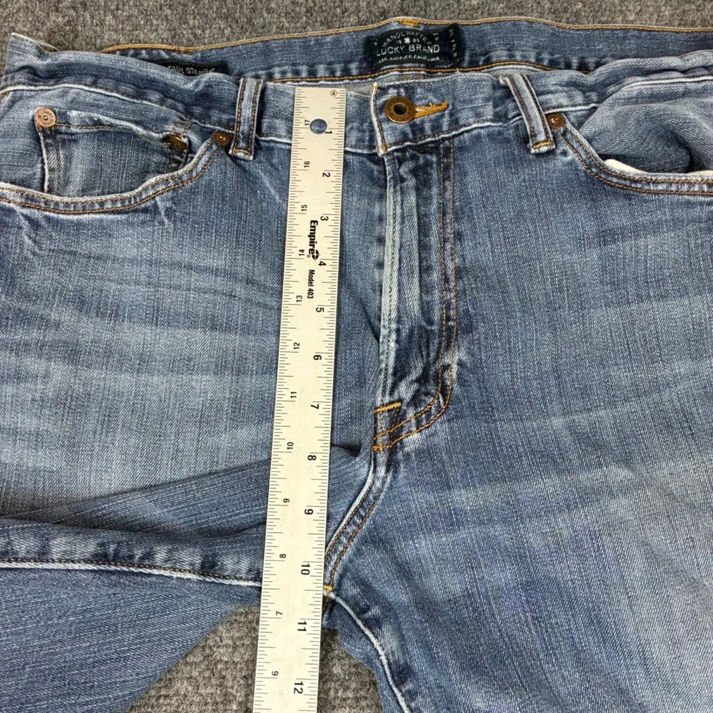 Lucky Brand 361 Vintage Straight Jeans Mens Size 34x32 Blue Candian Denim Fabric